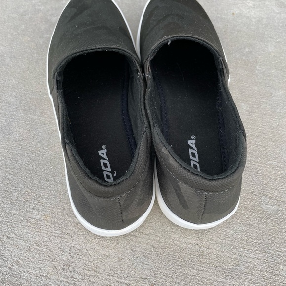 Soda canvas cushioned sneakers - Picture 4 of 6